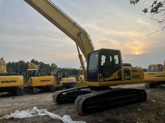 Originario de Japón Excavadora usada Komatsu PC220-7 Rastreador con 18 metros de largo brazo