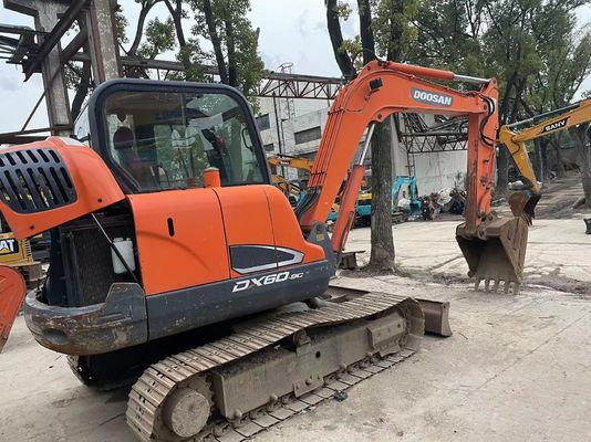 2018 año usado mini excavadora Doosan DX60-9C En excelente estado/ Usado mini excavadora Doosan para la venta