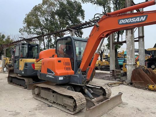 2018 año usado mini excavadora Doosan DX60-9C En excelente estado/ Usado mini excavadora Doosan para la venta
