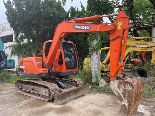 Doosan DX75-9C mini excavadora de segunda mano 2017 año Visibilidad y seguridad