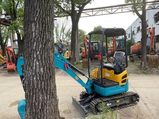 Color original Mini Excavadora Kubota U15-3S Usada para Venta/Mini Excavadora Usada que trabaja en interiores
