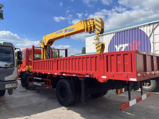 8 toneladas XCMG SQS200-4 camión montado grúa usada con camión DongFeng 2019 año