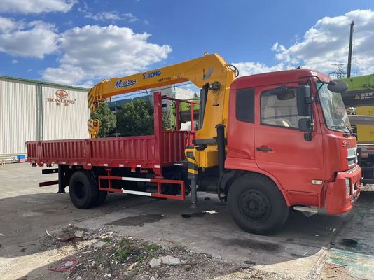 8 toneladas XCMG SQS200-4 camión montado grúa usada con camión DongFeng 2019 año
