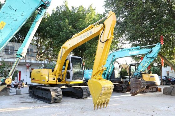 Excavadora japonesa de segunda mano Sumitomo SH120-6 en excelente estado.
