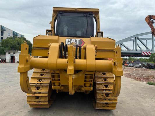 Excavadora Caterpillar D6R usada en oferta especial en Japón con desgarrador hidráulico