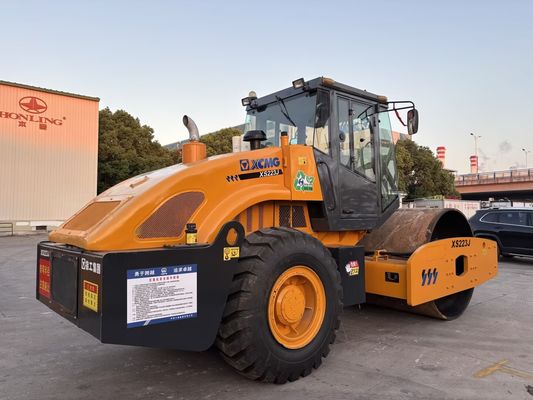 Compactador de rodillo vibratorio simple XCMG XS223J, fácil de operar y en buenas condiciones