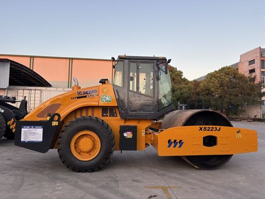 Compactador de rodillo vibratorio simple XCMG XS223J, fácil de operar y en buenas condiciones