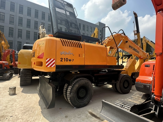 Excavadora de ruedas Hyundai R210W-7 coreana original en excelente estado