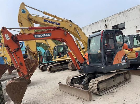 2018 año usado mini excavadora Doosan DX60-9C En excelente estado/ Usado mini excavadora Doosan para la venta