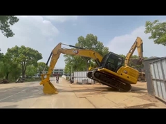 Excavadora Caterpillar 320GC con enganche hidráulico en buen estado